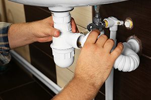 3 Bizarre Things That Can Cause Pipes to Clog During Holiday Season