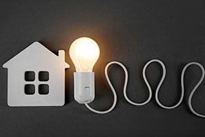 2 Ways to Lower Your Electricity Bill with a Maintenance Agreement