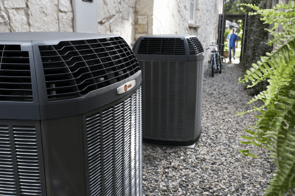 OutdoorUnits_150415131350_lowres Trane-XR-13
