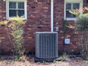 HVAC-Unit-on-side-of-house